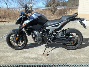     KTM 790 Duke 2018  12