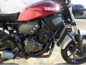     Yamaha XSR700 2017  18