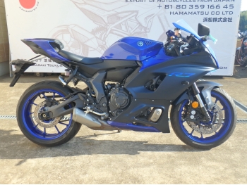     Yamaha YZF-R7 2022  8