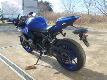     Yamaha YZF-R7 2022  10