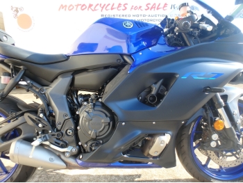     Yamaha YZF-R7 2022  17