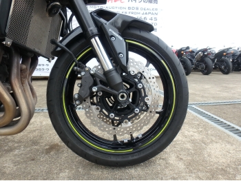     Kawasaki Z900-2 2019  19