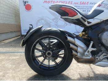 Заказать из Японии мотоцикл MV Agusta Brutale 800 Dragster 2014 фото 17