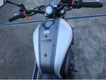     Yamaha XSR700 2017  22