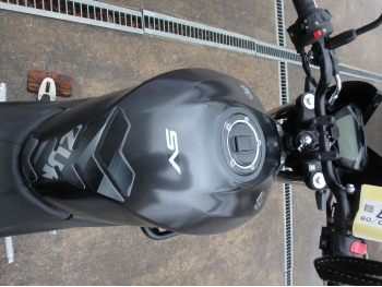     Suzuki SV650 2016  20