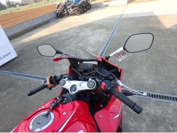     Honda CBR650R 2019  21