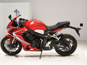     Honda CBR650R 2019  1