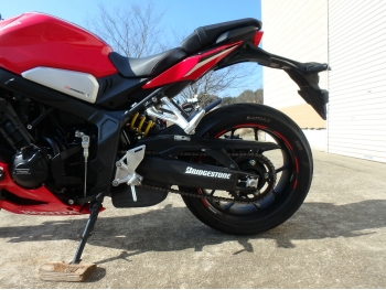     Honda CBR650R 2019  16