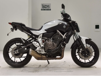 Заказать из Японии мотоцикл Yamaha MT-07 FZ07 2014 фото 2