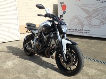     Yamaha MT-07 FZ07 2014  7