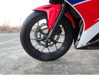     Honda CBR400RA 2014  14