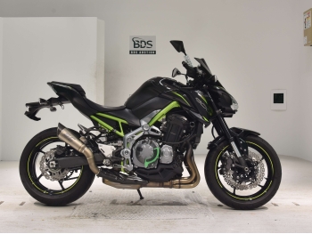     Kawasaki Z900-2 2019  2