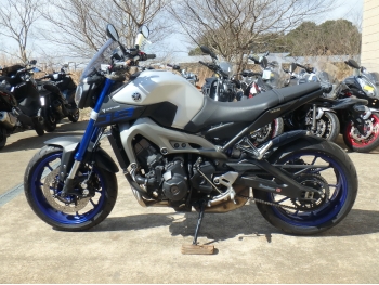     Yamaha MT-09A FZ-09A 2015  12