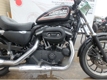    Harley Davidson XL883R Sportster 2010  18