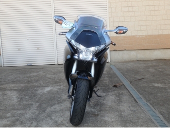     Honda VFR1200F 2011  6