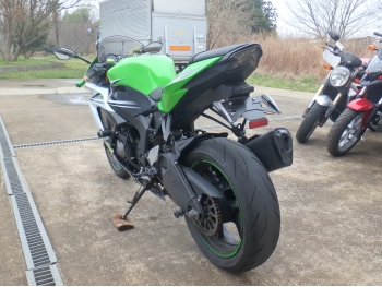     Kawasaki ZX-6RA 2015  11