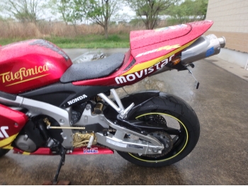     Honda CBR600RR 2006  15