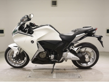 Заказать из Японии мотоцикл Honda VFR1200F (170лс) 2010 фото 1