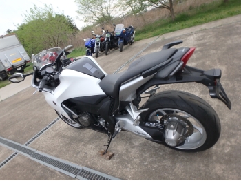 Заказать из Японии мотоцикл Honda VFR1200F (170лс) 2010 фото 10