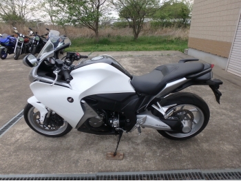 Заказать из Японии мотоцикл Honda VFR1200F (170лс) 2010 фото 11