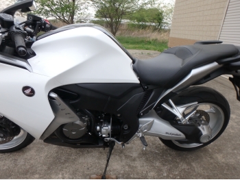 Заказать из Японии мотоцикл Honda VFR1200F (170лс) 2010 фото 14