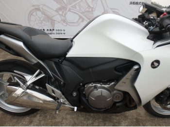 Заказать из Японии мотоцикл Honda VFR1200F (170лс) 2010 фото 17