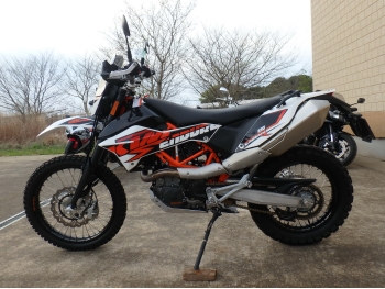     KTM 690 Enduro R 2014  12