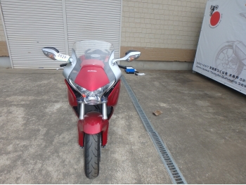     Honda VFR1200FD 2010  6