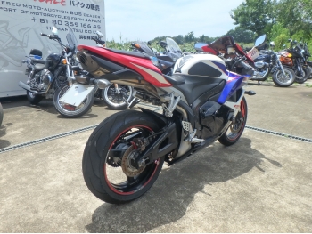Заказать из Японии мотоцикл Honda CBR600RR-3A 2010 фото 8