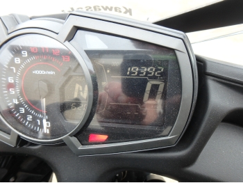     Kawasaki Ninja650A 2017  17