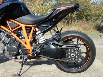Заказать из Японии мотоцикл KTM 1290 Super Duke R 2016 фото 16