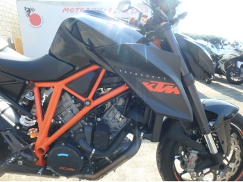 Заказать из Японии мотоцикл KTM 1290 Super Duke R 2016 фото 18
