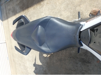     Honda VFR1200F 2010  22