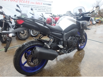 Заказать из Японии мотоцикл Yamaha FZ-8 Fazer ABS 2016 фото 4