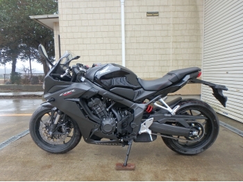     Honda CBR650R 2024  11