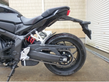     Honda CBR650R 2024  15