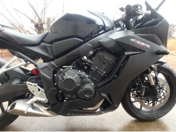     Honda CBR650R 2024  17