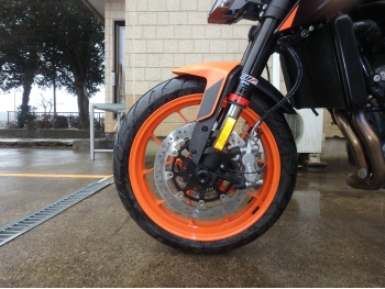 Заказать из Японии мотоцикл KTM 890 Duke GP 2023 фото 13