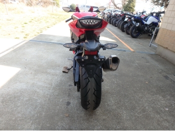     Honda CBR1000RR-3 2017  5