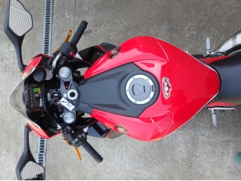     Honda CBR1000RR-3 2017  17