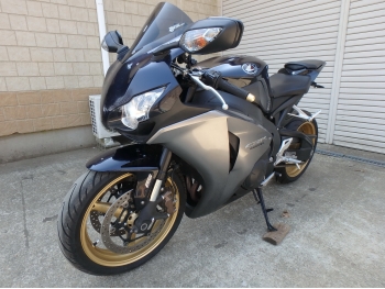 Заказать из Японии мотоцикл Honda CBR1000RR-2A 2009 фото 8