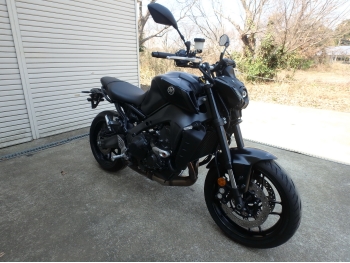   #0033   Yamaha MT-09-2