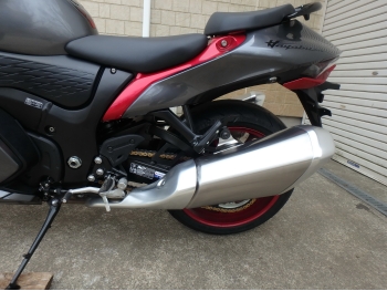 Заказать из Японии мотоцикл Suzuki GSX1300R Hayabusa-3 2023 фото 11