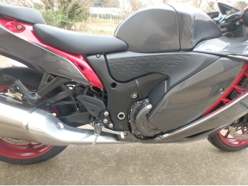 Заказать из Японии мотоцикл Suzuki GSX1300R Hayabusa-3 2023 фото 13
