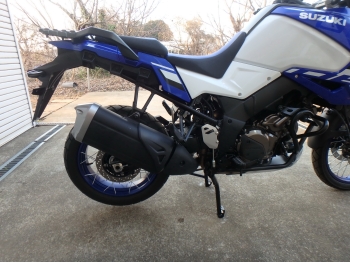Заказать из Японии мотоцикл Suzuki V-Strom1050DE DL1050 2023 фото 12
