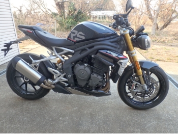 Заказать из Японии мотоцикл Triumph Speed Triple 1200RS 2022 фото 3