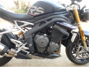 Заказать из Японии мотоцикл Triumph Speed Triple 1200RS 2022 фото 13