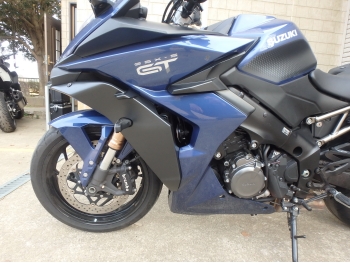 Заказать из Японии мотоцикл Suzuki GSX-S1000GT 2022 фото 9