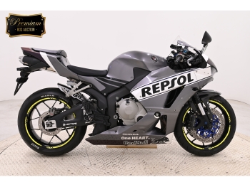 Заказать из Японии мотоцикл Honda CBR600RR-3 2016 фото 2