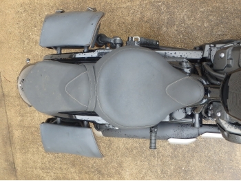     Yamaha XV950 Bolt ABS 2013  24